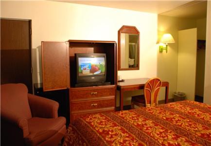 Regency Inn And Suites 鲍德温公园 客房 照片