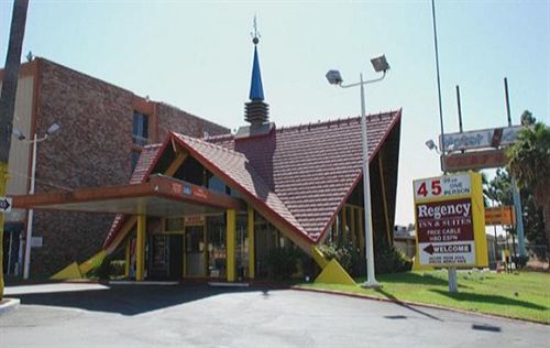 Regency Inn And Suites 鲍德温公园 外观 照片